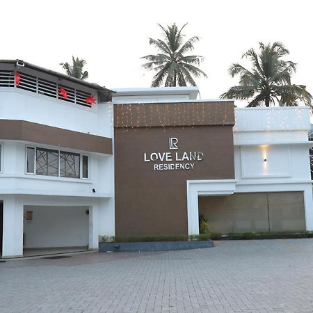 Loveland Residency Коччи Экстерьер фото