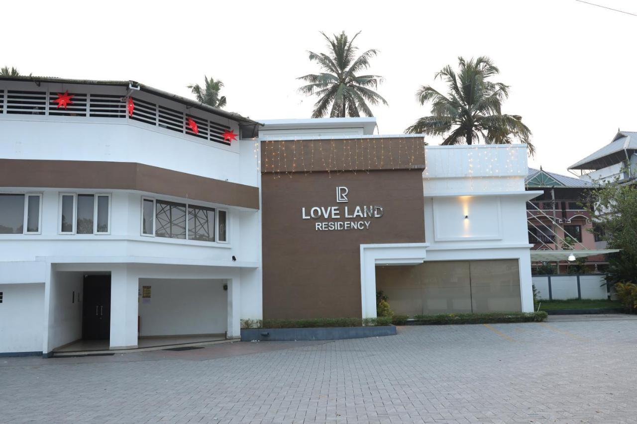 Loveland Residency Коччи Экстерьер фото